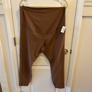Old Navy Cropped Ribbed Brown Leggings NWT XL